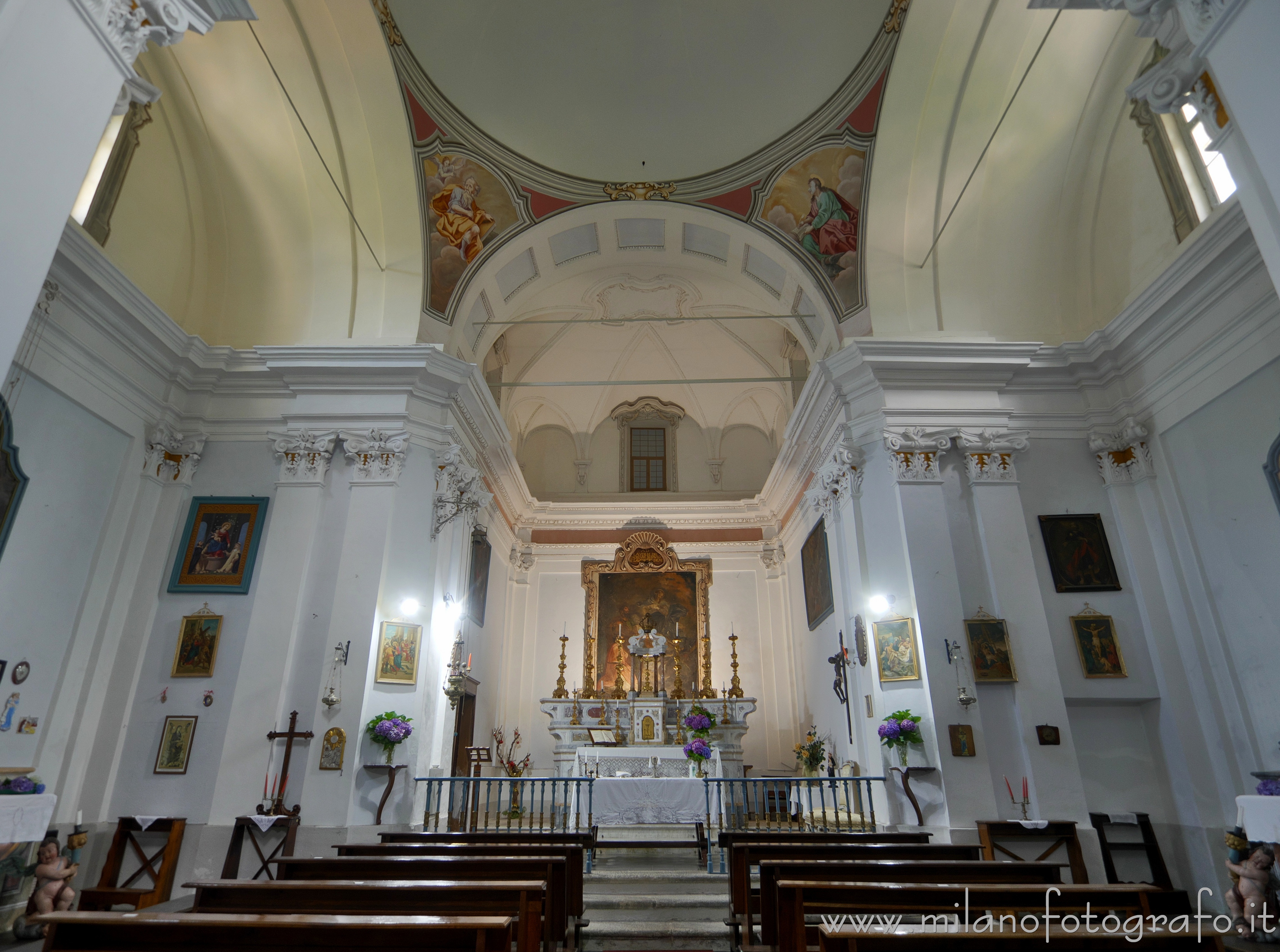 Campiglia Cervo (Biella, Italy) - Interior of the Oratory of St. Paul the Apostle - Full resolution picture